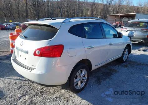 2015 Nissan Rogue Select S из США, поврежденный, VIN JN8AS5MT4FW650914